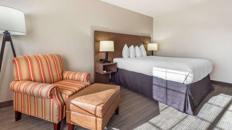 <b>Country Inn & Suites Watertown Room</b>. Images powered by <a href="https://iceportal.shijigroup.com/" title="IcePortal" target="_blank">IcePortal</a>.