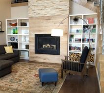 Country Inn & Suites Rapid City Lobby