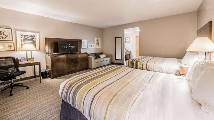 Country Inn & Suites Cookeville Suite