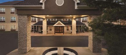 Country Inn & Suites Nashville Airport East Exterior