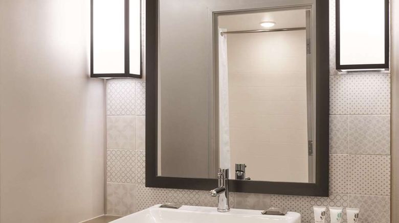 <b>Country Inn & Suites Sevierville-Kodak Room</b>. Images powered by <a href="https://iceportal.shijigroup.com/" title="IcePortal" target="_blank">IcePortal</a>.