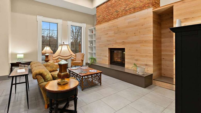 <b>Country Inn & Suites Jonesborough Lobby</b>. Images powered by <a href="https://iceportal.shijigroup.com/" title="IcePortal" target="_blank">IcePortal</a>.
