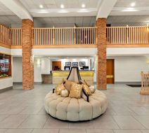 Country Inn & Suites Jonesborough Lobby