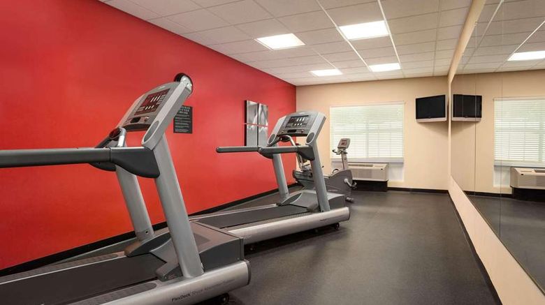 <b>Country Inn & Suites Goodlettsville Health</b>. Images powered by <a href="https://iceportal.shijigroup.com/" title="IcePortal" target="_blank">IcePortal</a>.