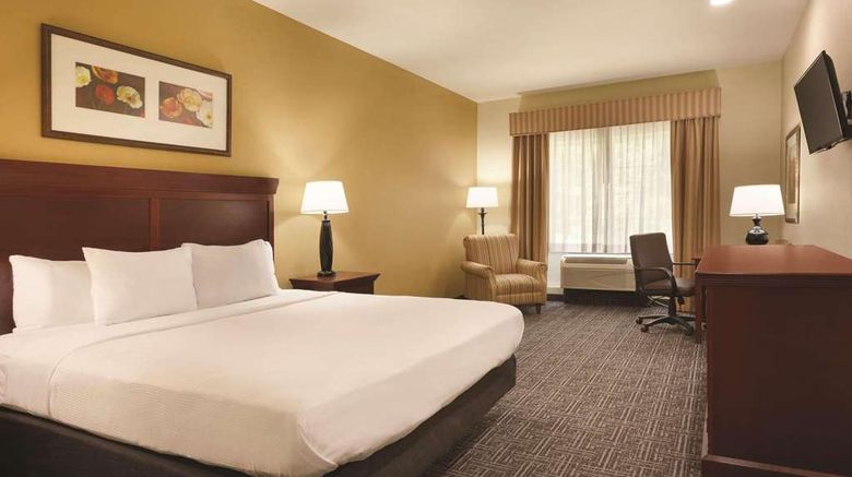 <b>Country Inn & Suites Goodlettsville Room</b>. Images powered by <a href="https://iceportal.shijigroup.com/" title="IcePortal" target="_blank">IcePortal</a>.