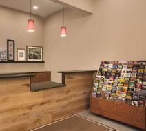 Country Inn & Suites Goodlettsville Lobby