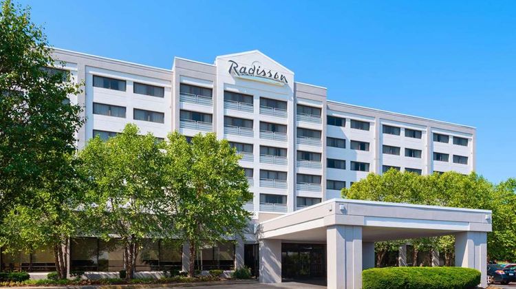 Radisson Hotel Nashville Airport Exterior