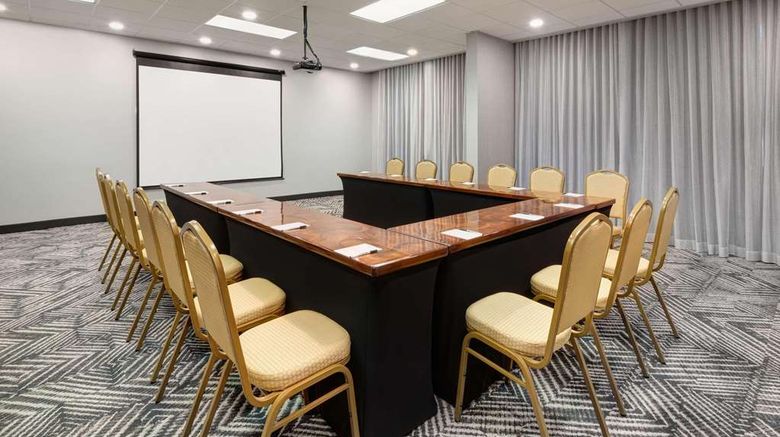 <b>Radisson Hotel Nashville Airport Meeting</b>. Images powered by <a href="https://iceportal.shijigroup.com/" title="IcePortal" target="_blank">IcePortal</a>.