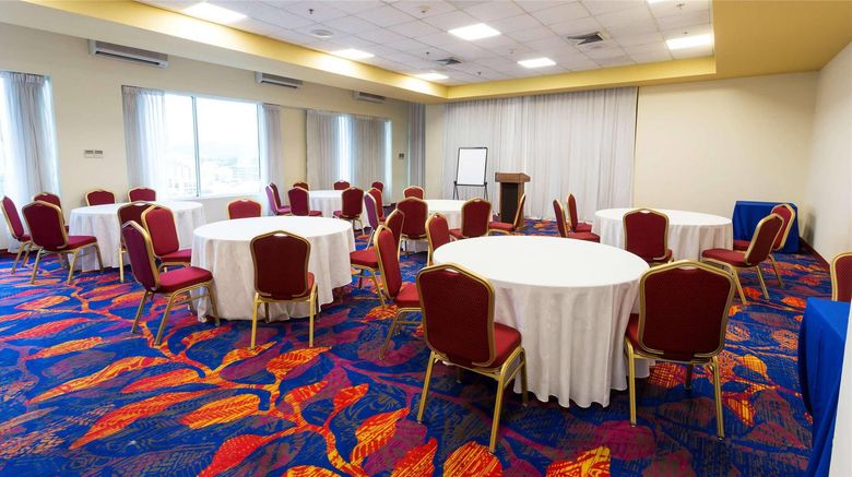 <b>Radisson Hotel Trinidad Meeting</b>. Images powered by <a href="https://iceportal.shijigroup.com/" title="IcePortal" target="_blank">IcePortal</a>.