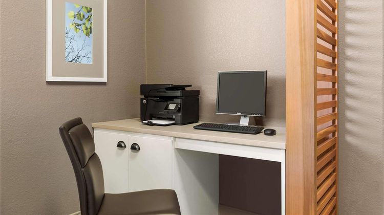 Country Inn & Suites Austin N Pflugevill Other