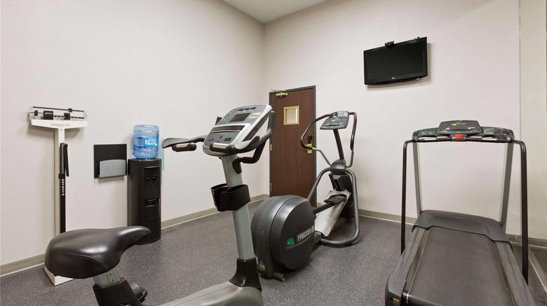 <b>Country Inn & Suites Austin N Pflugevill Health</b>. Images powered by <a href="https://iceportal.shijigroup.com/" title="IcePortal" target="_blank">IcePortal</a>.
