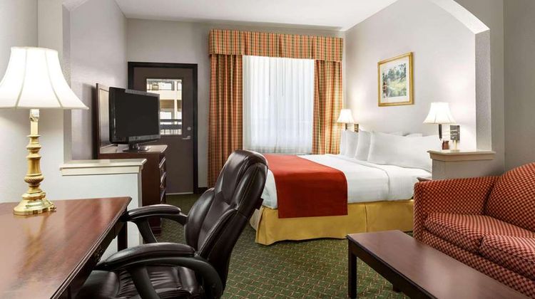 Country Inn & Suites Fort Worth West l-30 NAS Suite