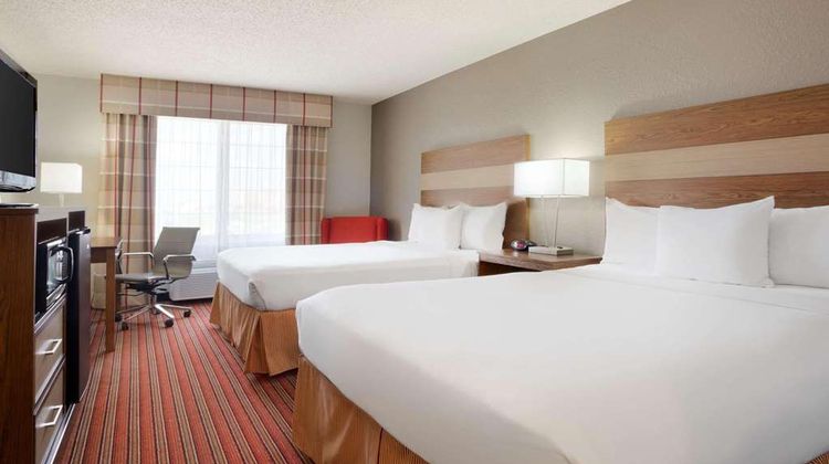 Country Inn & Suites DFW Airport South Room