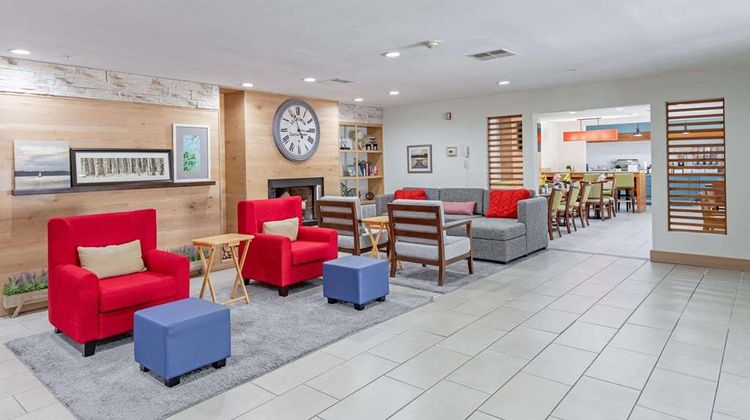 Country Inn & Suites Lewisville Lobby