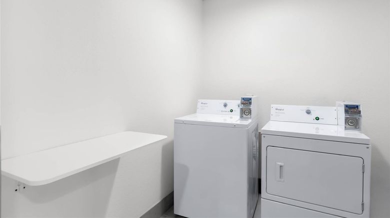 <b>Country Inn & Suites Portland Other</b>. Images powered by <a href="https://iceportal.shijigroup.com/" title="IcePortal" target="_blank">IcePortal</a>.