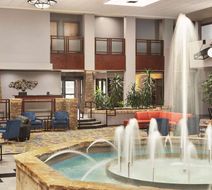Radisson Hotel Fort Worth North Lobby