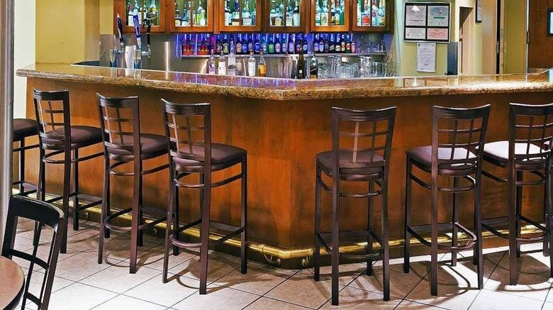 <b>Radisson Hotel El Paso Airport Restaurant</b>. Images powered by <a href="https://iceportal.shijigroup.com/" title="IcePortal" target="_blank">IcePortal</a>.