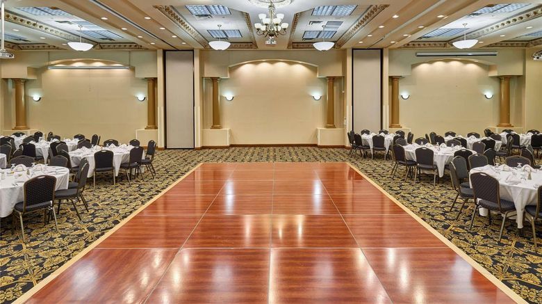 <b>Radisson Hotel El Paso Airport Meeting</b>. Images powered by <a href="https://iceportal.shijigroup.com/" title="IcePortal" target="_blank">IcePortal</a>.