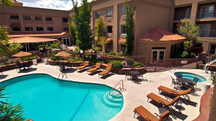 Radisson Hotel El Paso Airport Pool