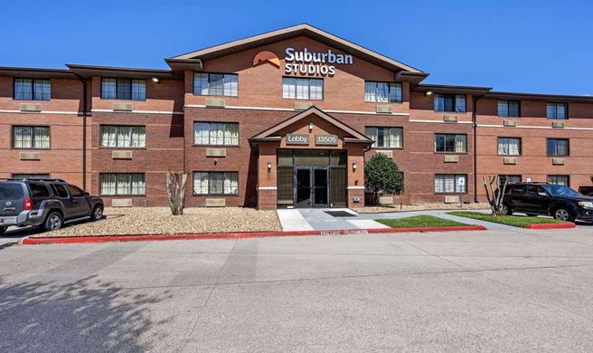 Suburban Studios Houston North I-45 Exterior