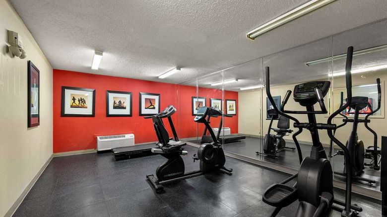 <b>Suburban Studios Houston North I-45 Health</b>. Images powered by <a href="https://iceportal.shijigroup.com/" title="IcePortal" target="_blank">IcePortal</a>.