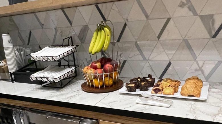 <b>Radisson Salt Lake City Downtown Restaurant</b>. Images powered by <a href="https://iceportal.shijigroup.com/" title="IcePortal" target="_blank">IcePortal</a>.