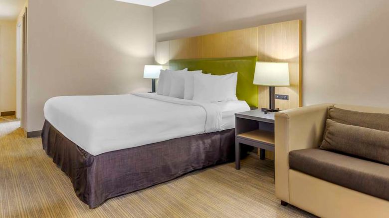 <b>Country Inn & Suites by Radisson Room</b>. Images powered by <a href="https://iceportal.shijigroup.com/" title="IcePortal" target="_blank">IcePortal</a>.