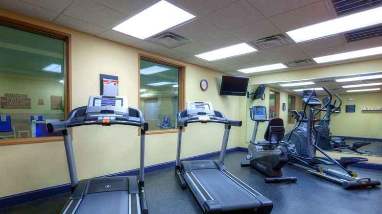 <b>Country Inn & Suites Emporia Health</b>. Images powered by <a href="https://iceportal.shijigroup.com/" title="IcePortal" target="_blank">IcePortal</a>.