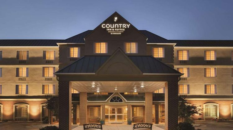 Country Inn & Suites Lexington Exterior