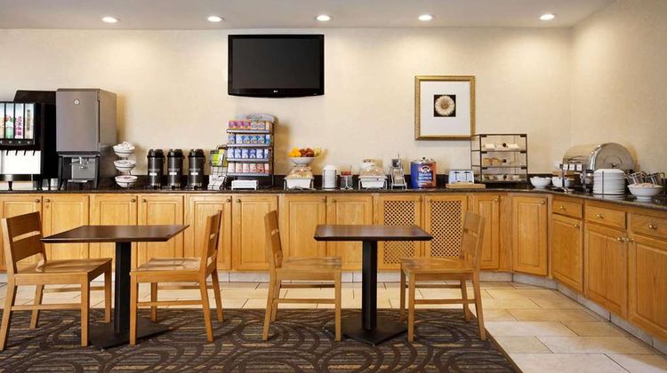 Country Inn & Suites Lexington Restaurant