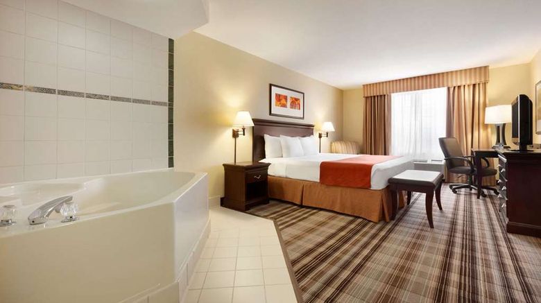 <b>Country Inn & Suites Lexington Suite</b>. Images powered by <a href="https://iceportal.shijigroup.com/" title="IcePortal" target="_blank">IcePortal</a>.