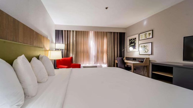 <b>Country Inn & Suites by Radisson I-95 S. Suite</b>. Images powered by <a href="https://iceportal.shijigroup.com/" title="IcePortal" target="_blank">IcePortal</a>.