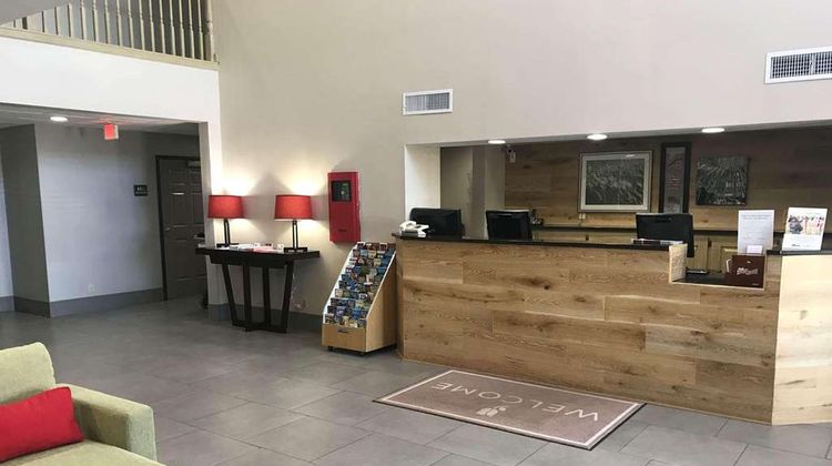 Country Inn & Suites by Radisson I-95 S. Lobby