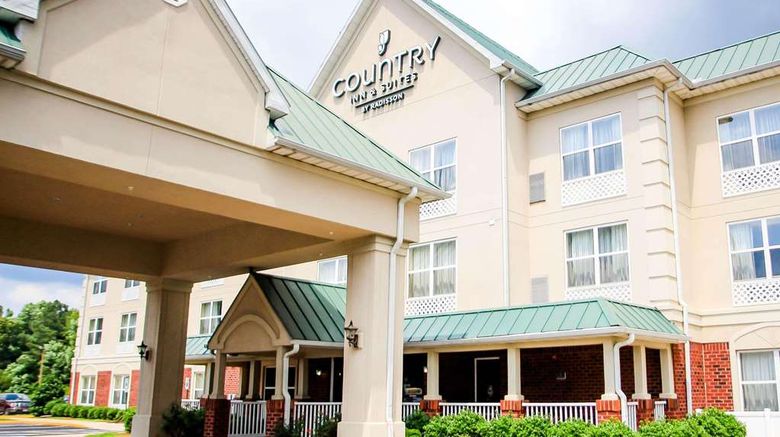 <b>Country Inn & Suites by Radisson-Chester Exterior</b>. Images powered by <a href="https://iceportal.shijigroup.com/" title="IcePortal" target="_blank">IcePortal</a>.