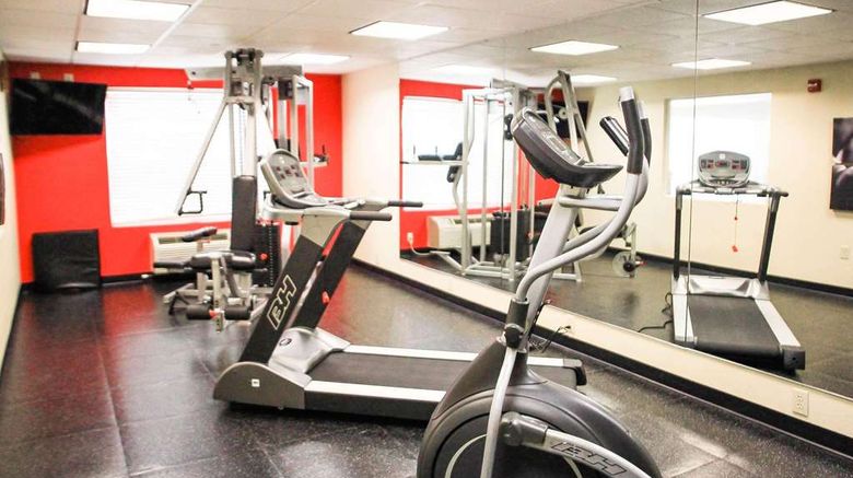 <b>Country Inn & Suites by Radisson-Chester Health</b>. Images powered by <a href="https://iceportal.shijigroup.com/" title="IcePortal" target="_blank">IcePortal</a>.