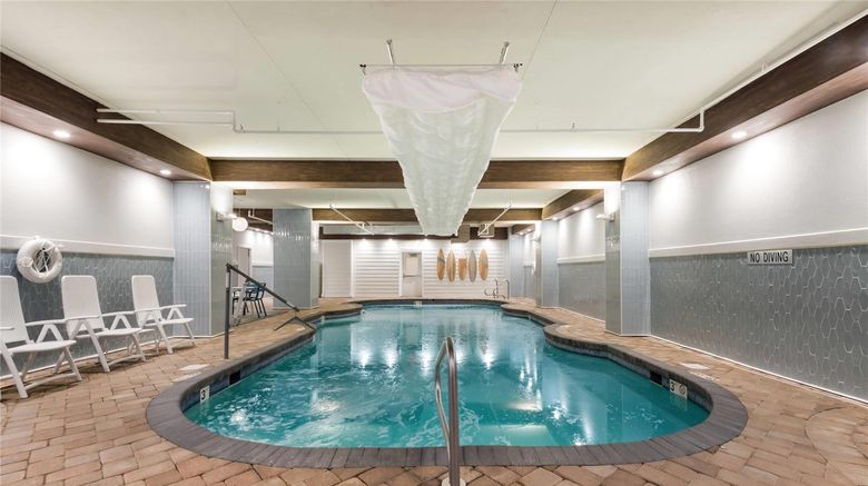 <b>Country Inns & Suites Virginia Beach Pool</b>. Images powered by <a href="https://iceportal.shijigroup.com/" title="IcePortal" target="_blank">IcePortal</a>.