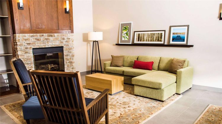 Country Inn & Suites Winchester Lobby
