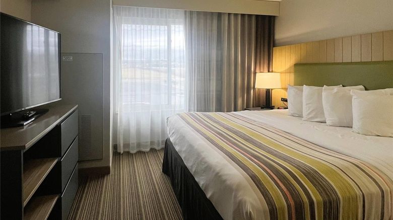 <b>Country Inn & Suites Wytheville Room</b>. Images powered by <a href="https://iceportal.shijigroup.com/" title="IcePortal" target="_blank">IcePortal</a>.
