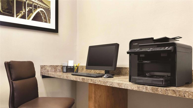 <b>Country Inn & Suites Wytheville Other</b>. Images powered by <a href="https://iceportal.shijigroup.com/" title="IcePortal" target="_blank">IcePortal</a>.