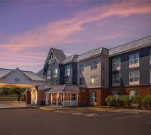 Country Inn & Suites Petersburg Exterior
