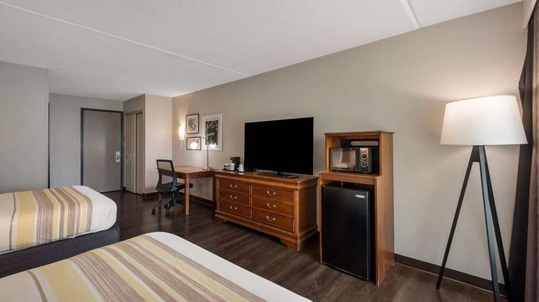<b>Country Inn & Stes Fredericksburg South Room</b>. Images powered by <a href="https://iceportal.shijigroup.com/" title="IcePortal" target="_blank">IcePortal</a>.