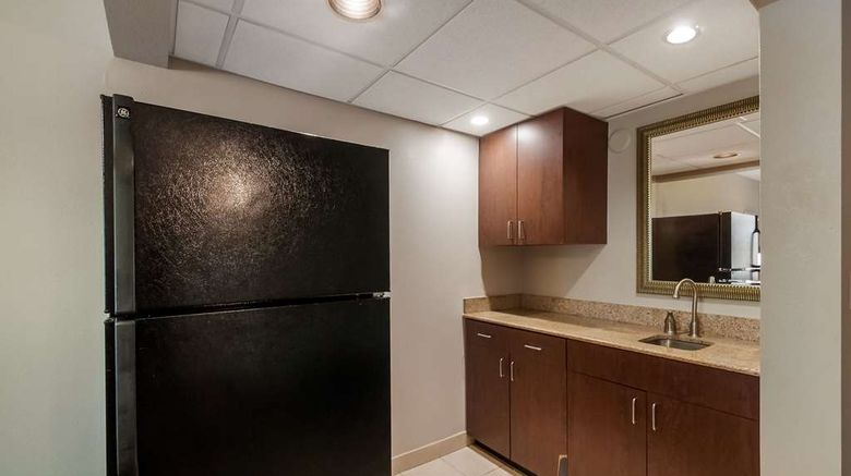 <b>Country Inn & Stes Fredericksburg South Suite</b>. Images powered by <a href="https://iceportal.shijigroup.com/" title="IcePortal" target="_blank">IcePortal</a>.