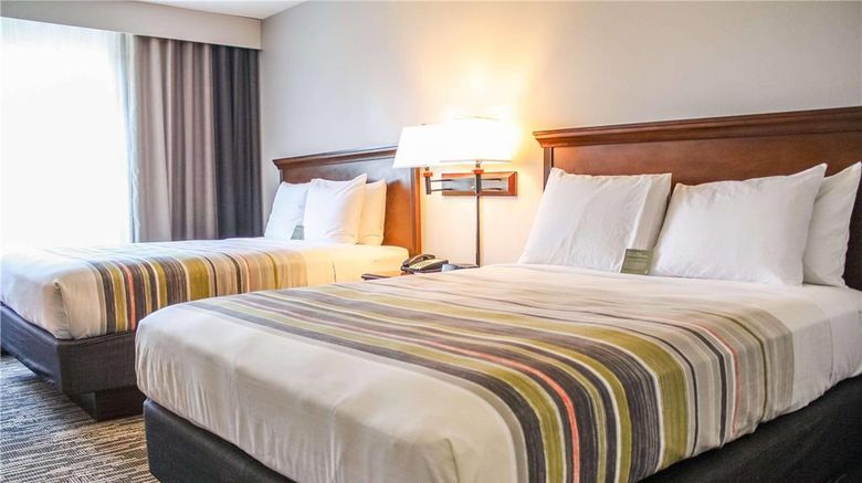 <b>Country Inn & Suites Dulles Intl Room</b>. Images powered by <a href="https://iceportal.shijigroup.com/" title="IcePortal" target="_blank">IcePortal</a>.