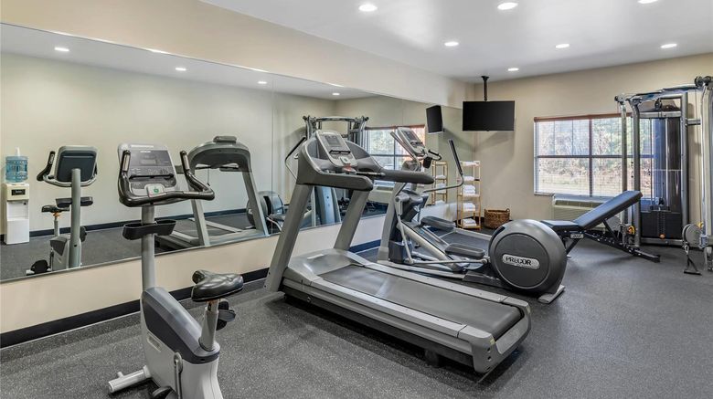 <b>Country Inn & Suites Ashland - Hanover Health</b>. Images powered by <a href="https://iceportal.shijigroup.com/" title="IcePortal" target="_blank">IcePortal</a>.