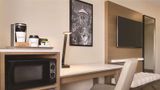 <b>Radisson Hotel Seattle Airport Room</b>. Images powered by <a href="https://iceportal.shijigroup.com/" title="IcePortal" target="_blank">IcePortal</a>.