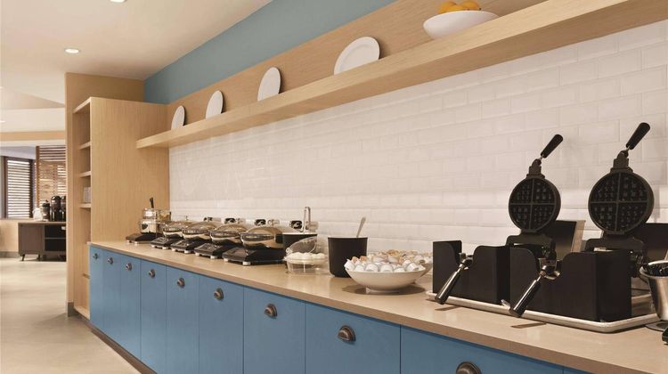Country Inn & Suites Seattle-Bothell Restaurant