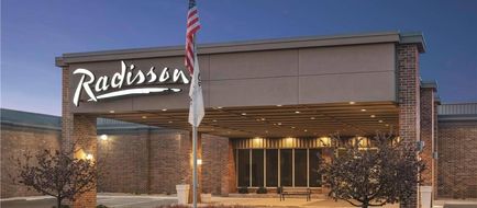 Radisson Hotel & Conference Center Exterior