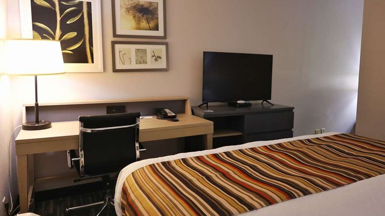 <b>Country Inn & Suites Sparta Room</b>. Images powered by <a href="https://iceportal.shijigroup.com/" title="IcePortal" target="_blank">IcePortal</a>.
