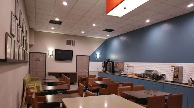 <b>Country Inn & Suites Sparta Restaurant</b>. Images powered by <a href="https://iceportal.shijigroup.com/" title="IcePortal" target="_blank">IcePortal</a>.
