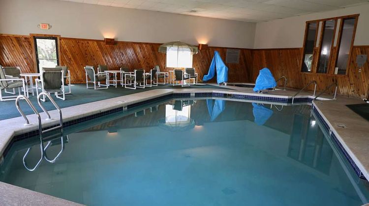 Country Inn & Suites Sparta Pool